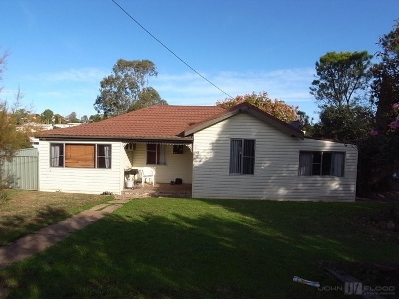 7 Eldon Street, Aberdeen NSW 2336