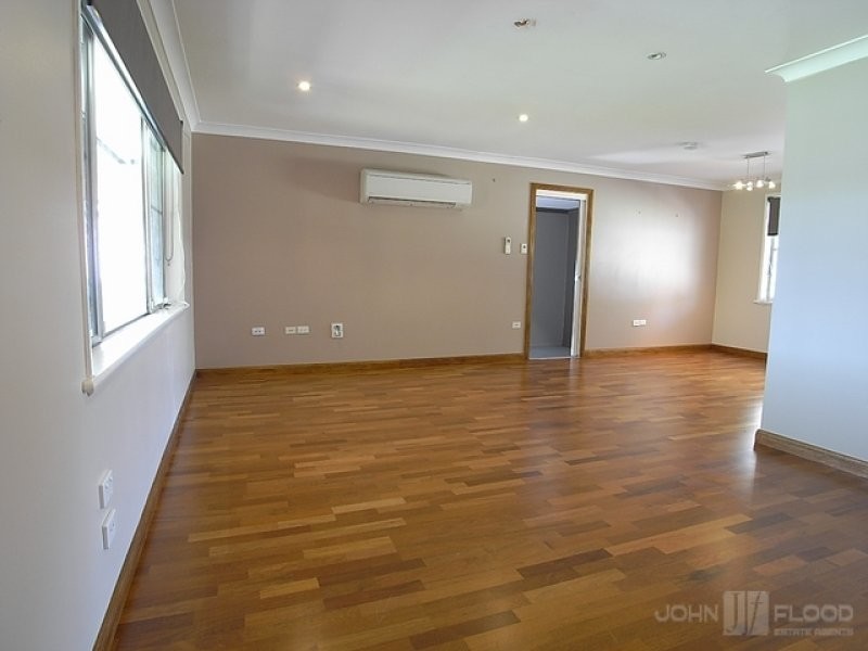 32 St James Crescent, Muswellbrook NSW 2333