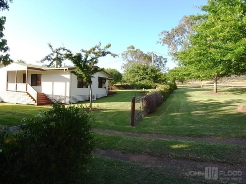 11 Sempill Street, Moonan Flat NSW 2337