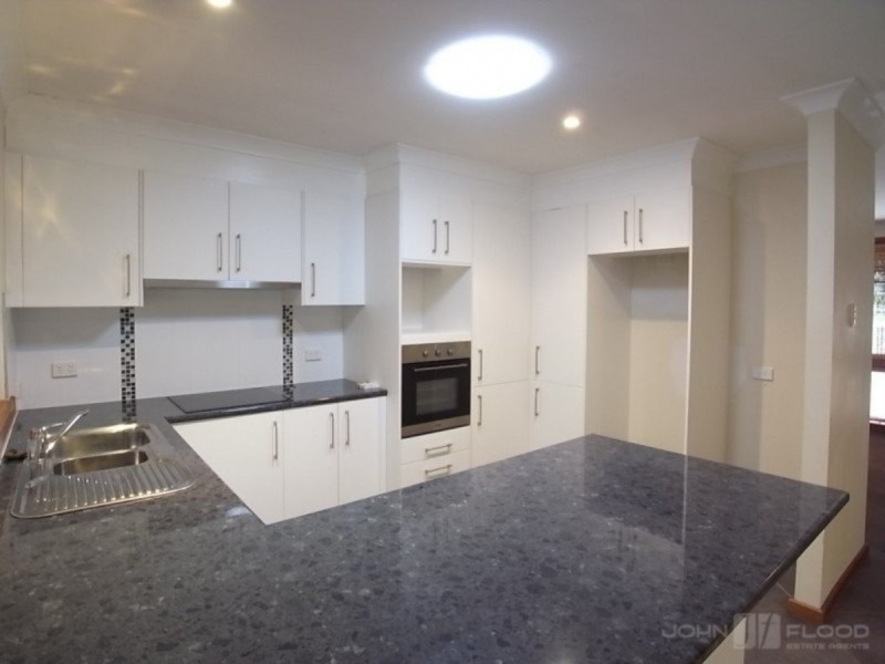 24 Acacia Drive, Muswellbrook NSW 2333