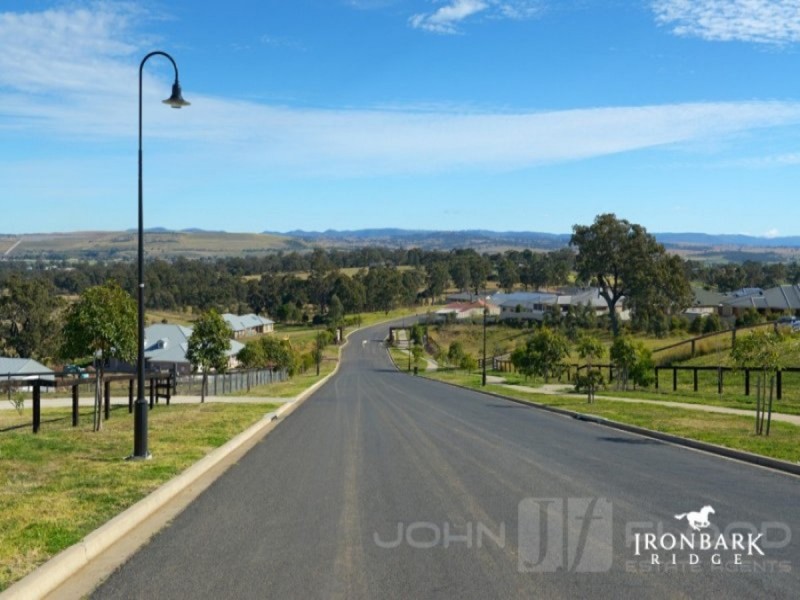 300 Stockyard Parade, Muswellbrook NSW 2333