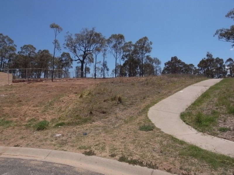 37 Lou Fisher Place, Muswellbrook NSW 2333