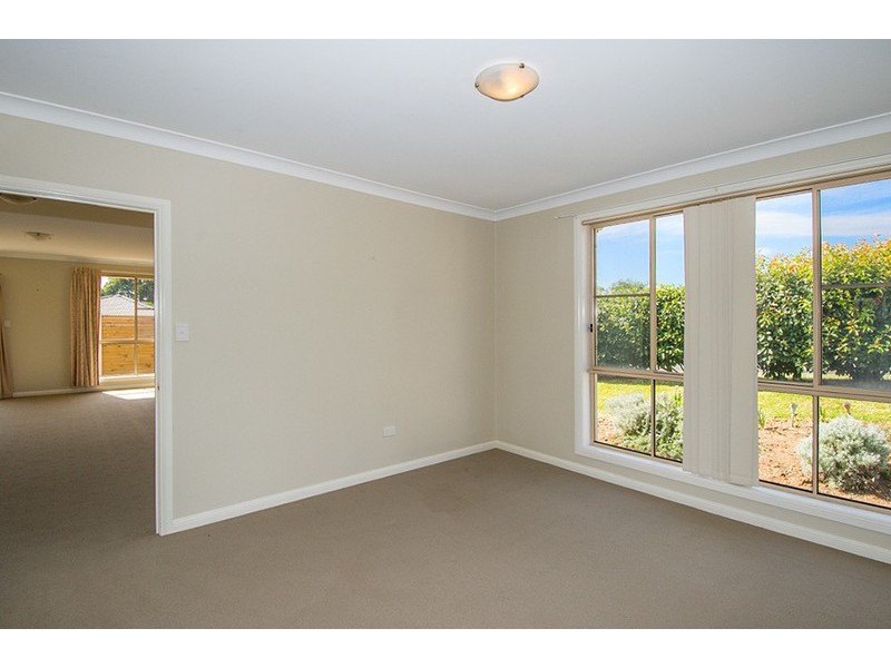 2/4 Silky Oak Close, Muswellbrook NSW 2333