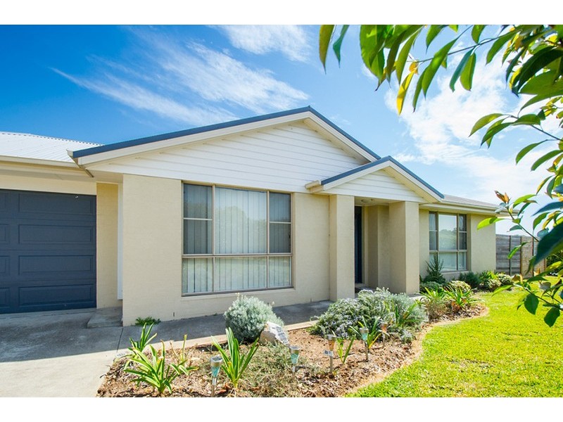 2/4 Silky Oak Close, Muswellbrook NSW 2333