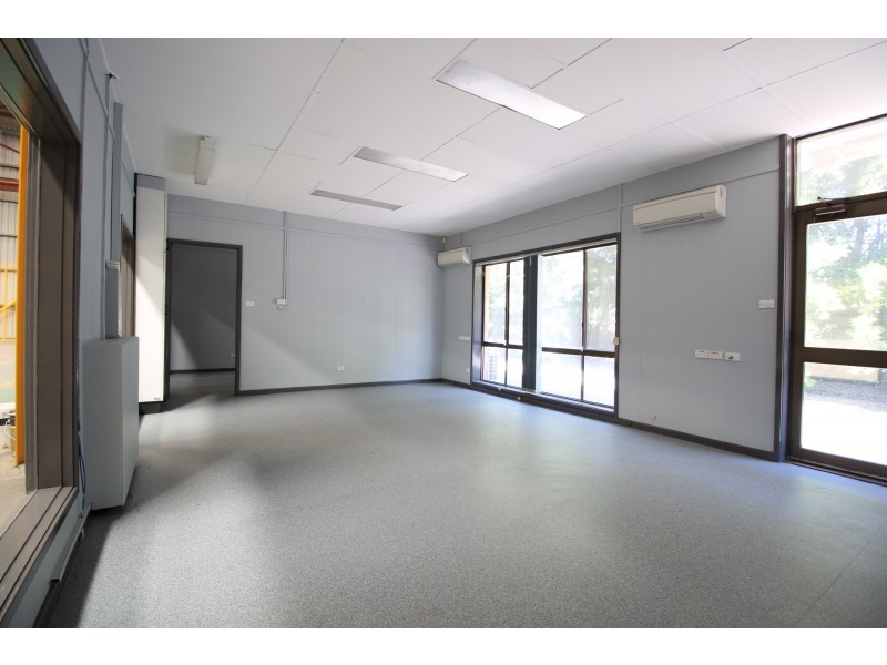 3 Thomas Mitchell Drive (cnr Blakefield Road), Muswellbrook NSW 2333