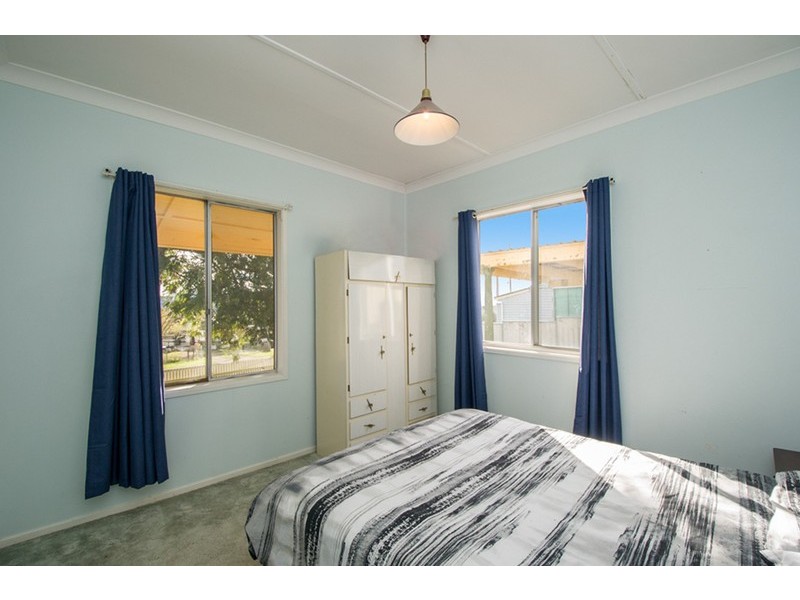 18 Mount Street, Aberdeen NSW 2336