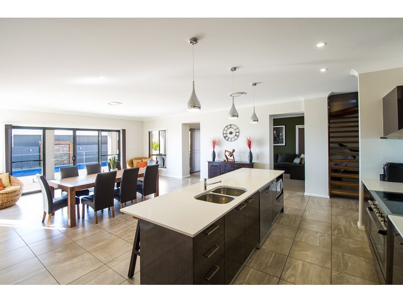 8 Lonhro Place, Muswellbrook NSW 2333