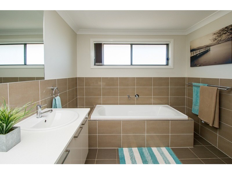 8 Lonhro Place, Muswellbrook NSW 2333