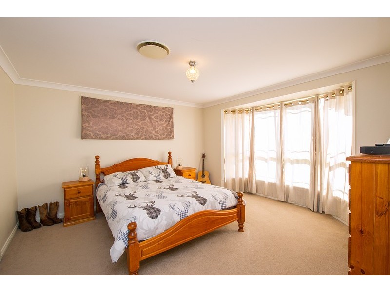 102 Barton Street, Scone NSW 2337
