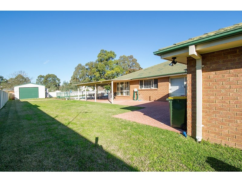 102 Barton Street, Scone NSW 2337