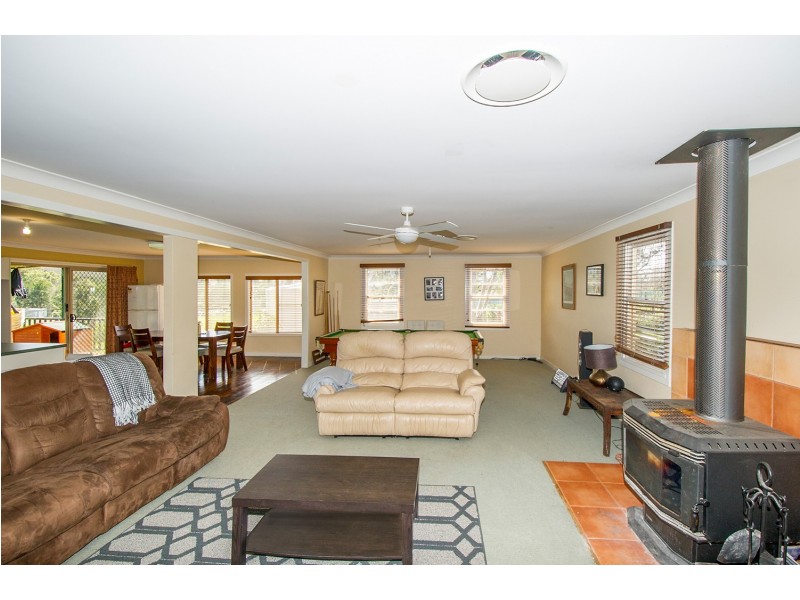 8 Camp Street, Gundy NSW 2337