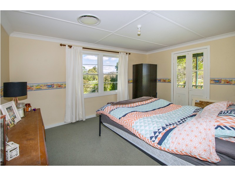 8 Camp Street, Gundy NSW 2337