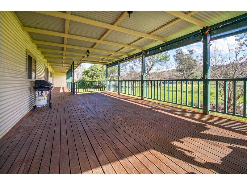 8 Camp Street, Gundy NSW 2337