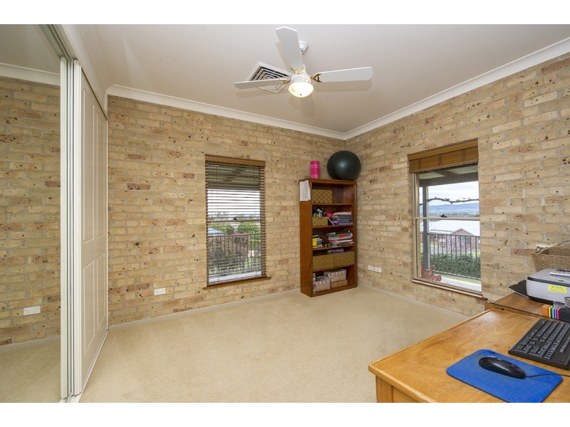 11 Halstead Close, Scone NSW 2337