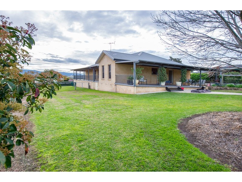 11 Halstead Close, Scone NSW 2337