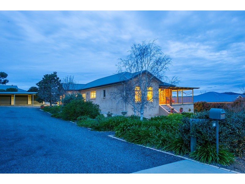 11 Halstead Close, Scone NSW 2337