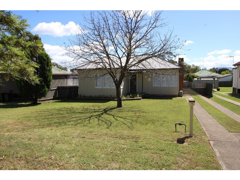 16 Forbes Street, Muswellbrook NSW 2333