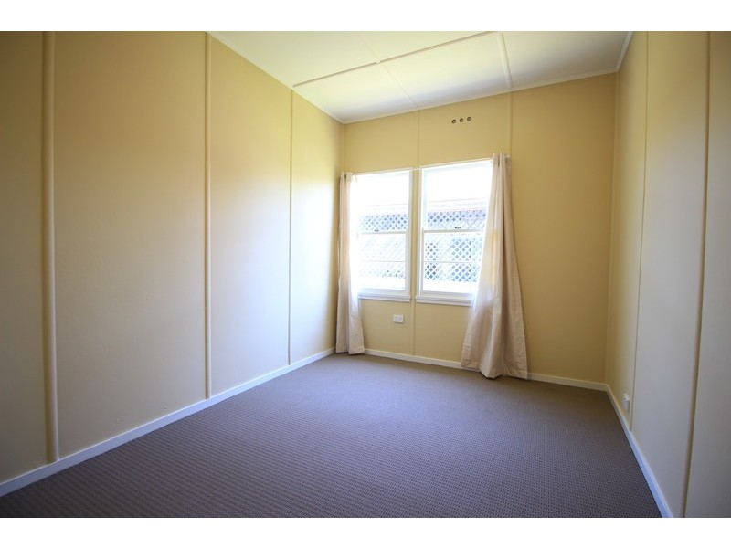 16 Forbes Street, Muswellbrook NSW 2333