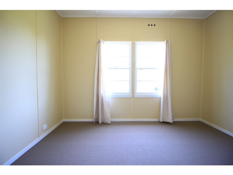 16 Forbes Street, Muswellbrook NSW 2333