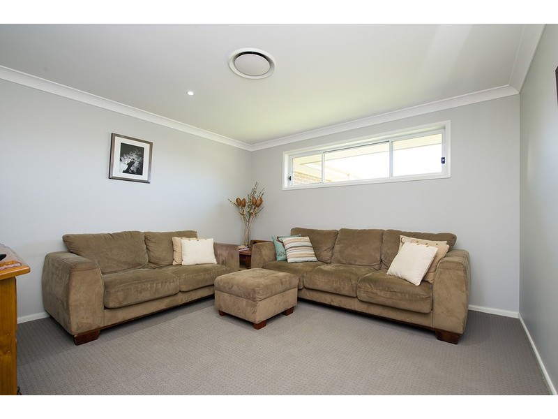 33 Kookaburra Avenue, Scone NSW 2337