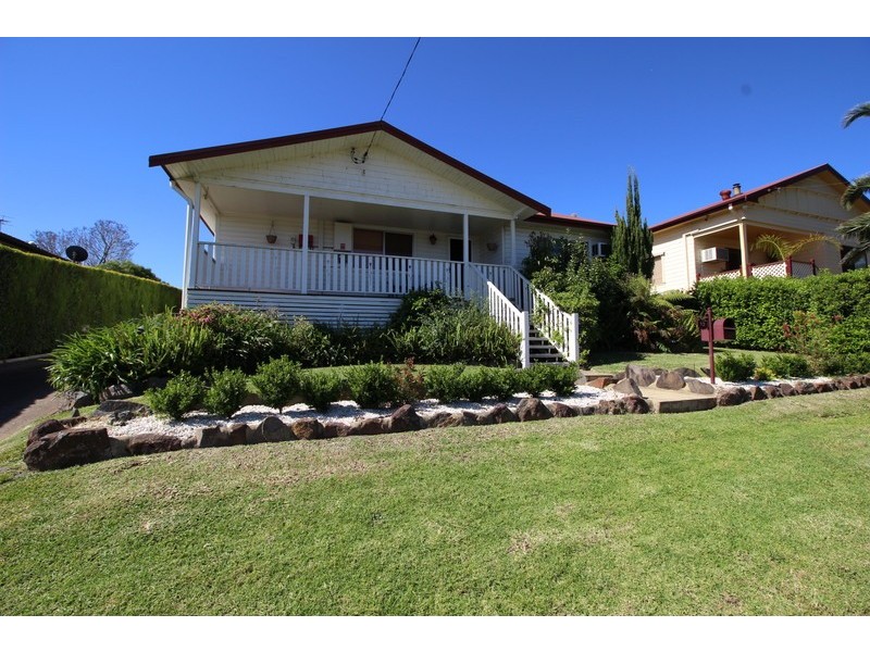 12 Turanville Avenue, Muswellbrook NSW 2333