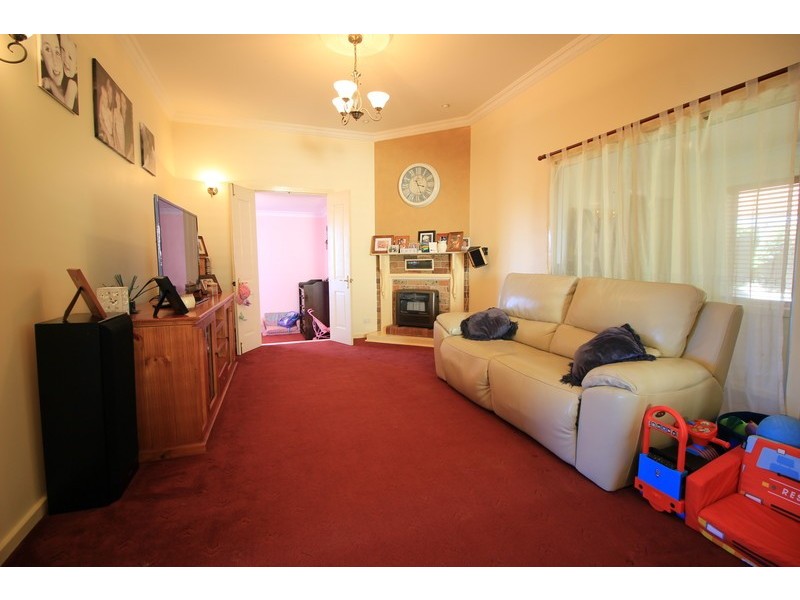 12 Turanville Avenue, Muswellbrook NSW 2333