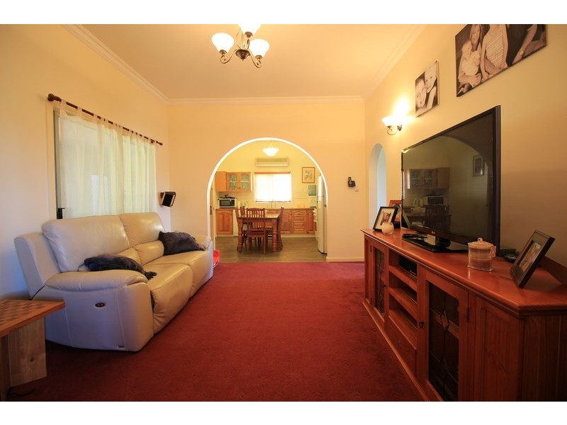 12 Turanville Avenue, Muswellbrook NSW 2333