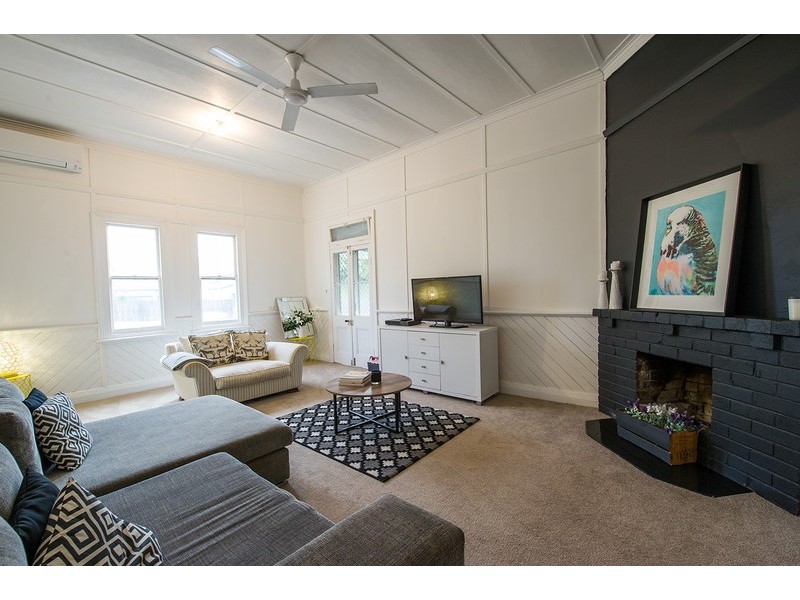 42 Hill Street, Scone NSW 2337