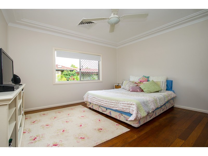 17D Kelly Street, Scone NSW 2337