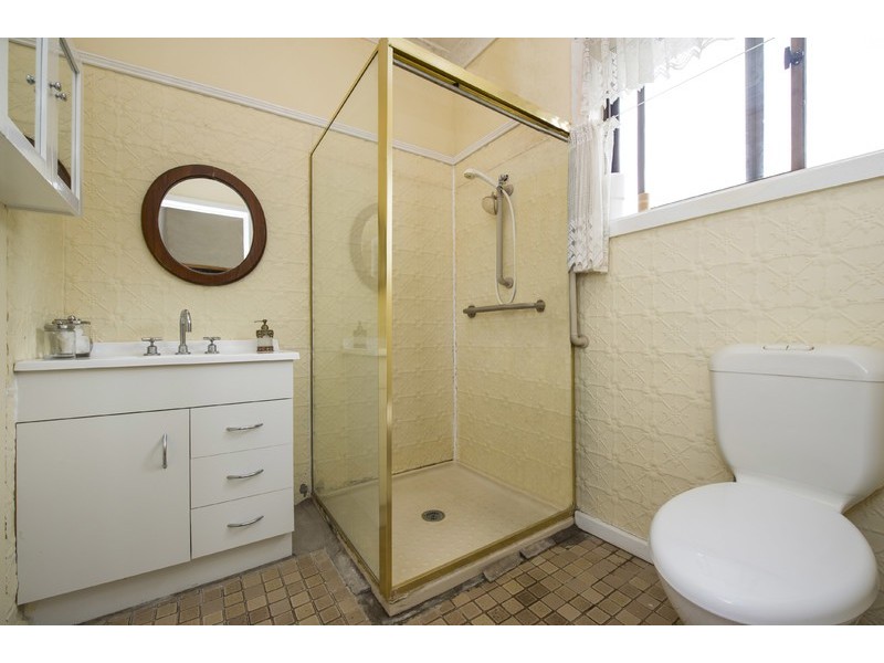 17D Kelly Street, Scone NSW 2337
