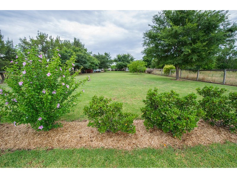 17D Kelly Street, Scone NSW 2337