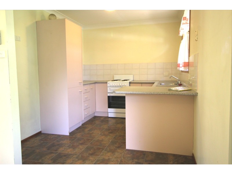 8 Peppermint Road, Muswellbrook NSW 2333