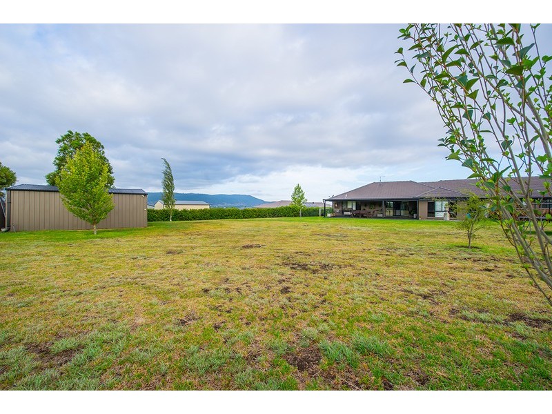 9 Kingfisher Crescent, Scone NSW 2337