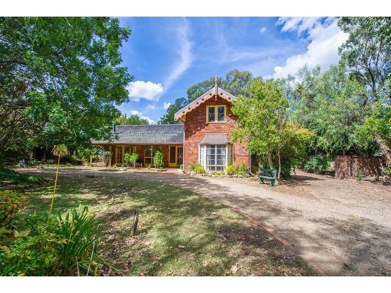 5 Macartney Place, Scone NSW 2337