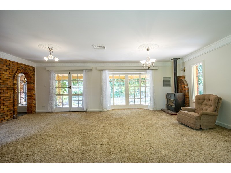 5 Macartney Place, Scone NSW 2337