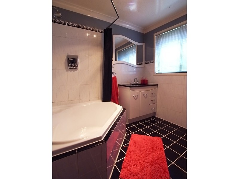 87 Shiraz Street, Muswellbrook NSW 2333