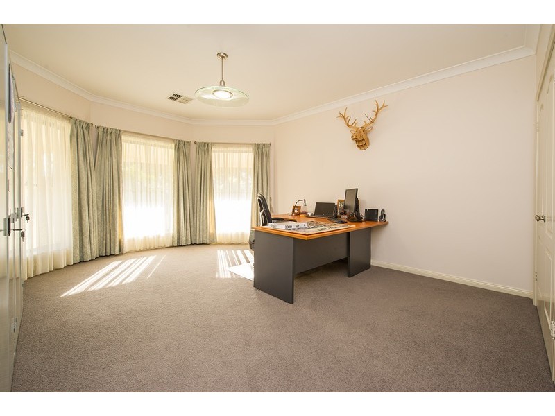 5 St Andrews Place, Muswellbrook NSW 2333