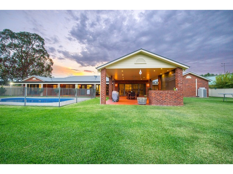 5 St Andrews Place, Muswellbrook NSW 2333