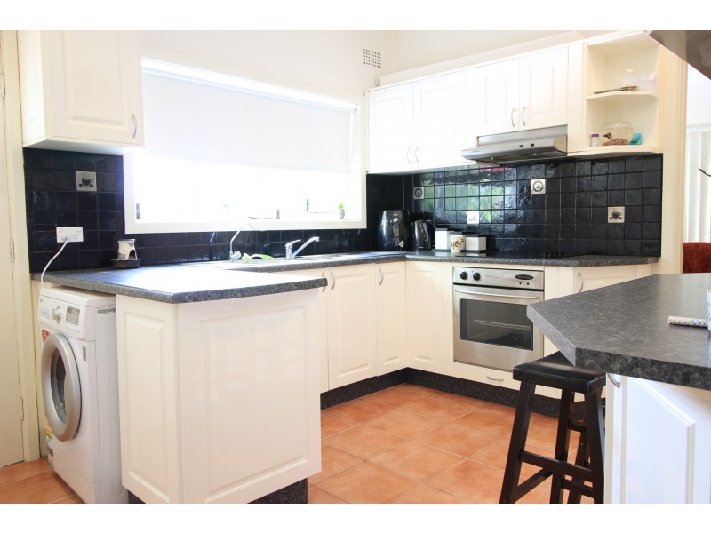11 Carl Lane, Muswellbrook NSW 2333