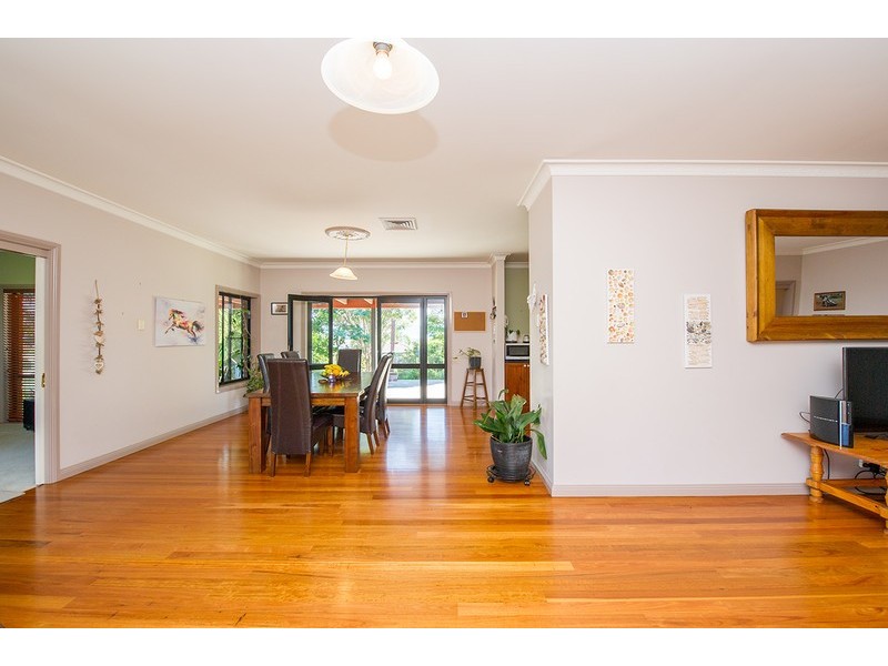 5 Halstead Close, Scone NSW 2337