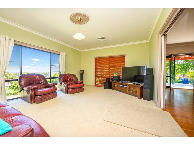 5 Halstead Close, Scone NSW 2337