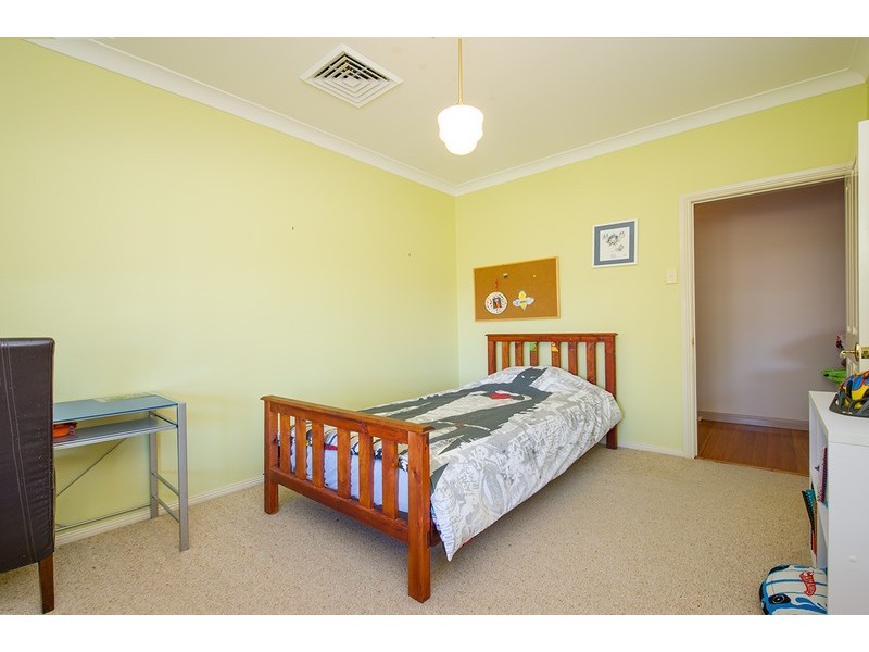 5 Halstead Close, Scone NSW 2337