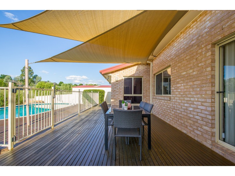 56 Cousins Street, Muswellbrook NSW 2333