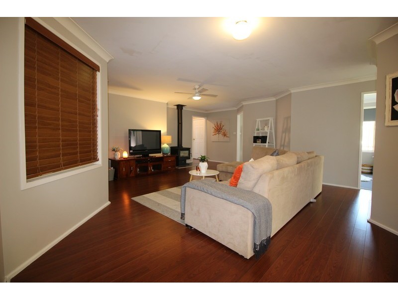 36 St Andrews Street, Aberdeen NSW 2336