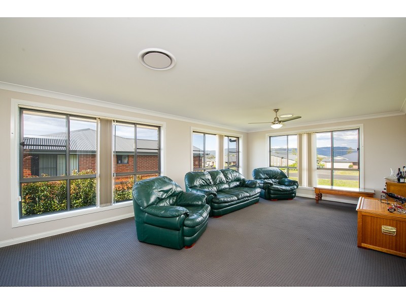 9 Kookaburra Avenue, Scone NSW 2337