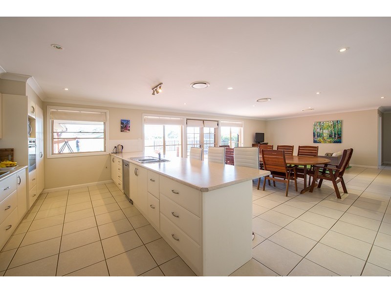 15 Silky Oak Close, Muswellbrook NSW 2333