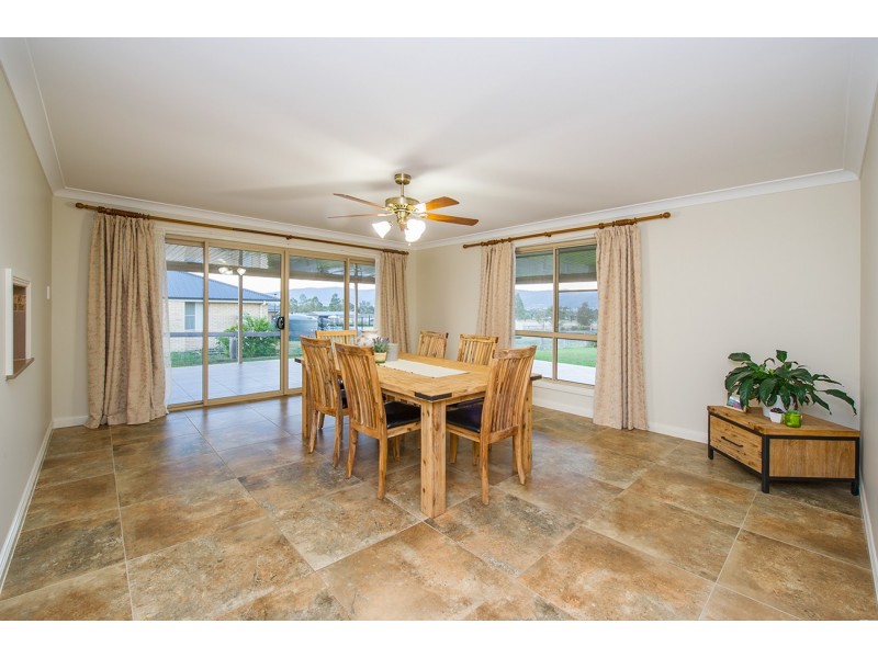 25 Kookaburra Avenue, Scone NSW 2337