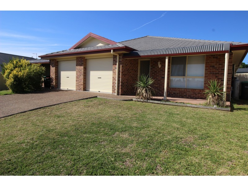 2/12 Kennedy Close, Muswellbrook NSW 2333