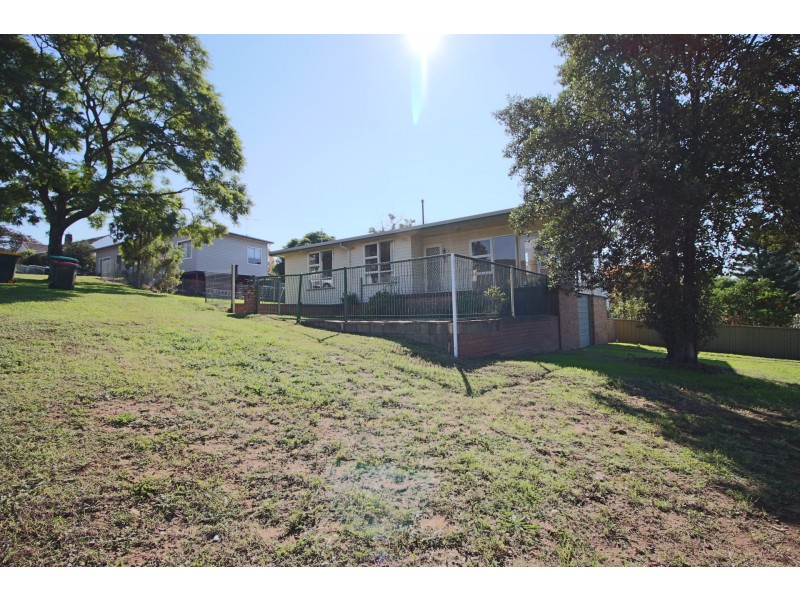 1 Shaw Crescent, Muswellbrook NSW 2333