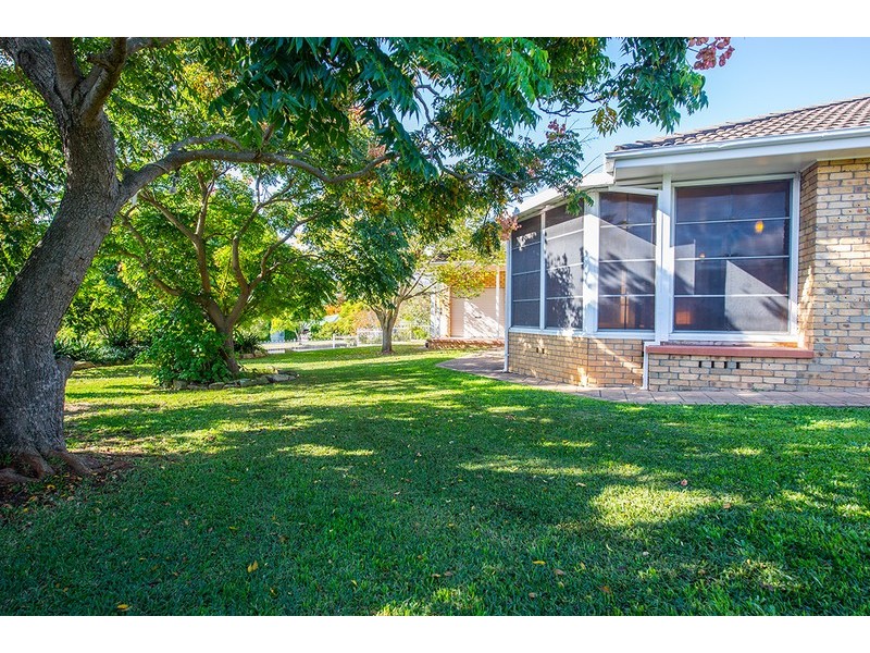12 Burgundy Street, Muswellbrook NSW 2333